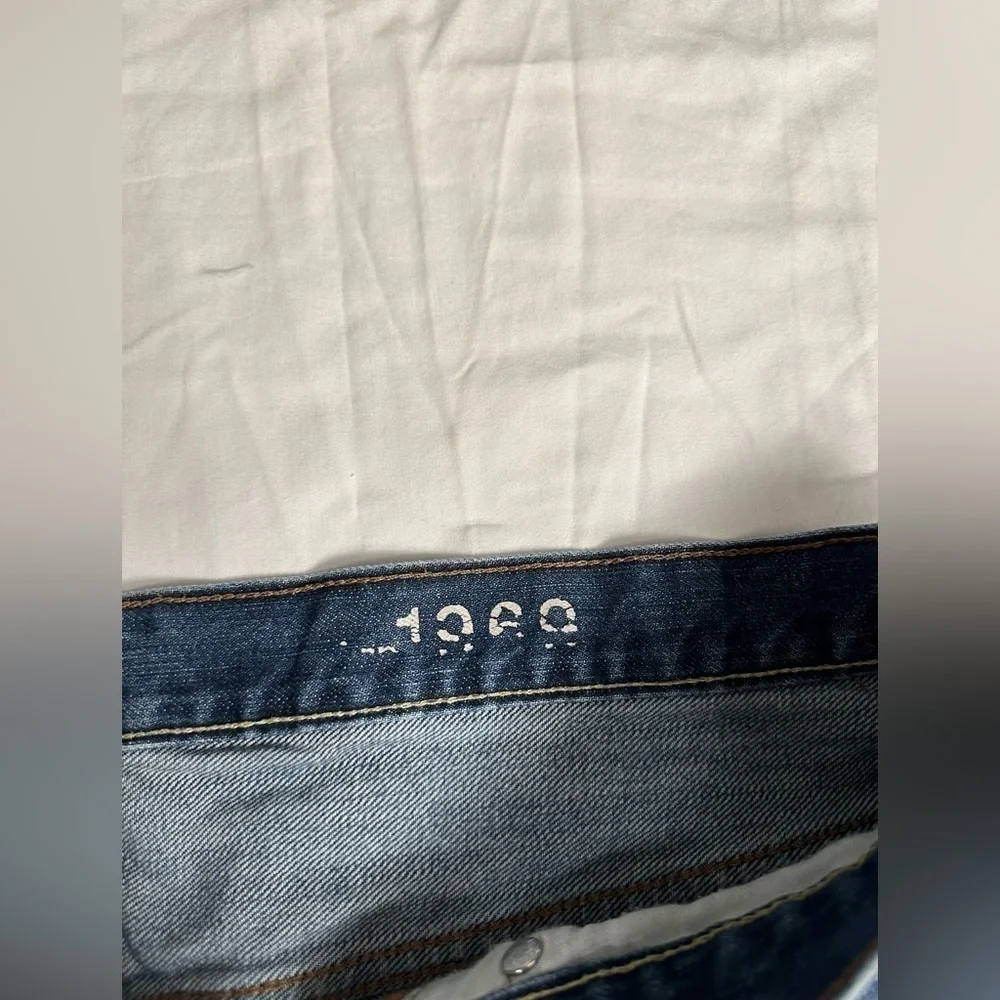 Gap 1969 Sexy Boyfriend Shorts Women’s Size 35r